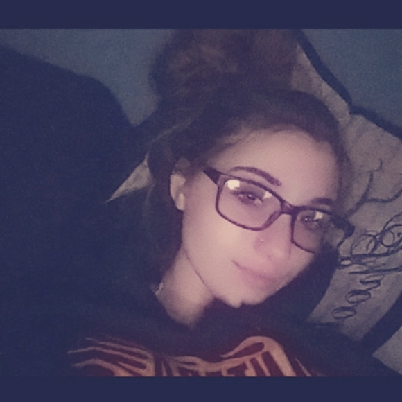 Meet your Posher, Raven - Picture 1 of 1